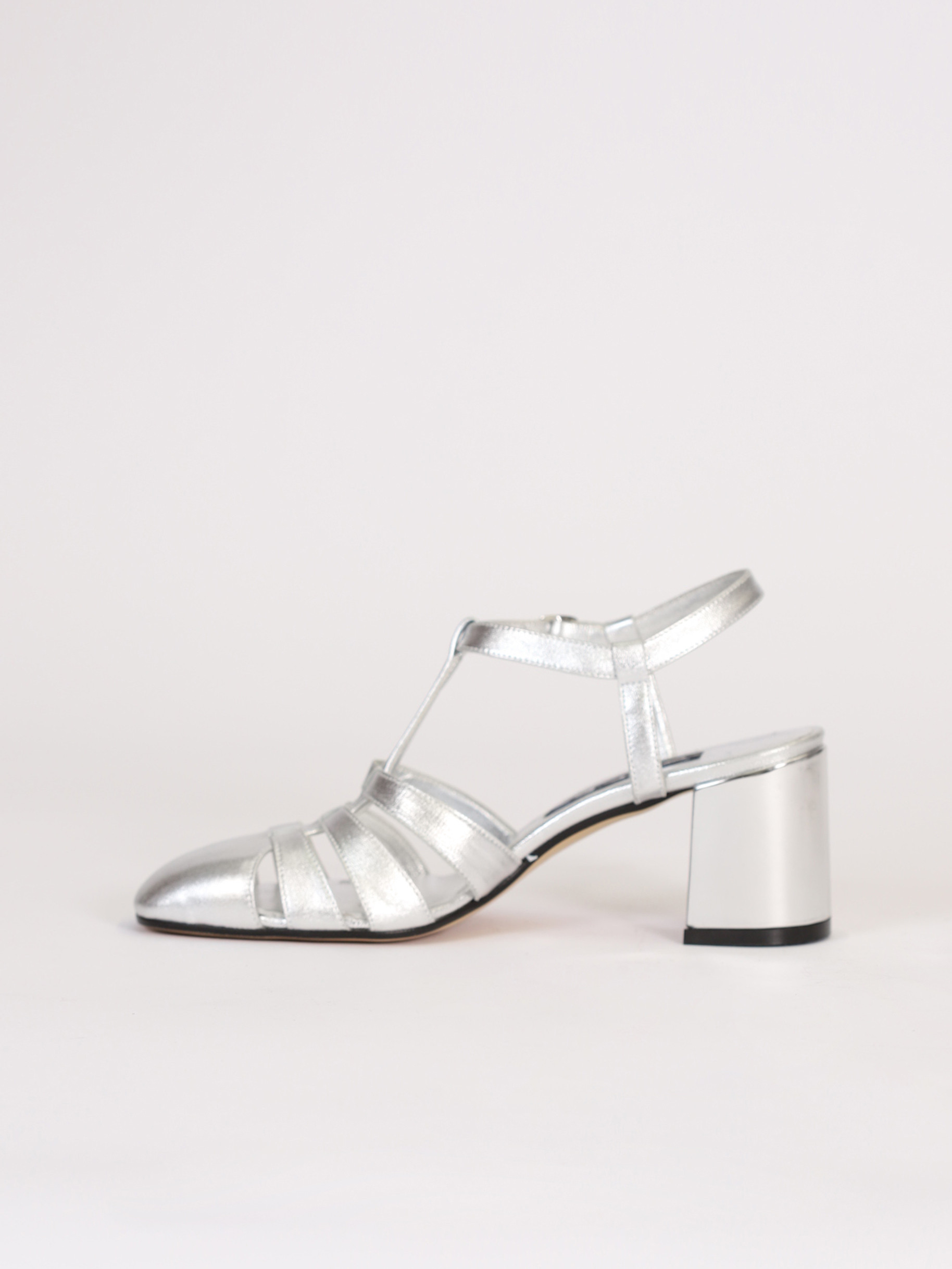 ARUM silver leather | Carel Paris Shoes