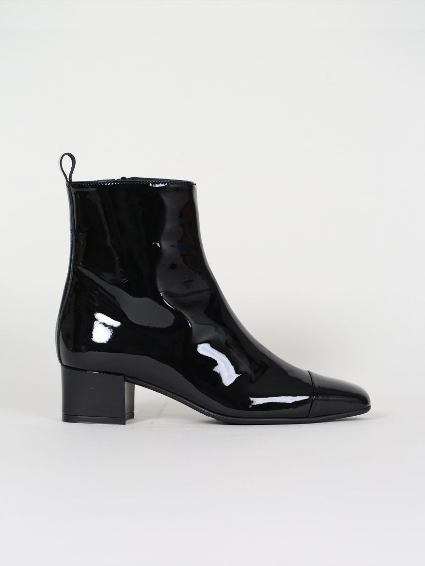 ESTIME black patent leather ankle boots 