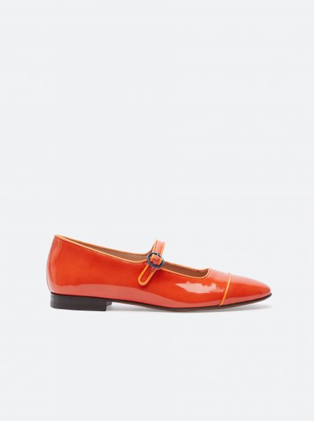 Mary Janes with straps| Carel Paris